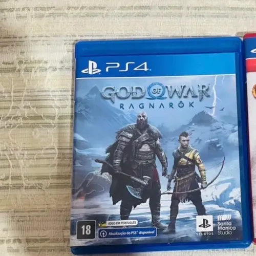 Vendo jogo god of war ragnarok