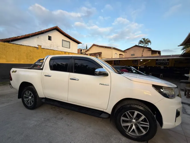 Toyota Hilux CD SRV 4X4 2.7 Flex 16V Aut. 2019