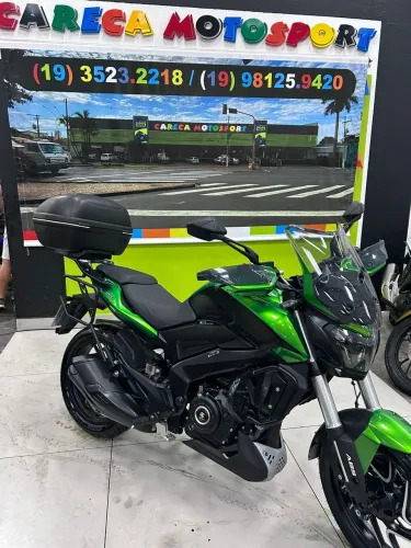 BAJAJ DOMINAR 400