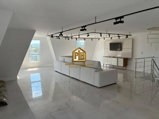 Apartamento Triplex para Locação no Condomínio Terrazzo Floresta Atibaia/SP