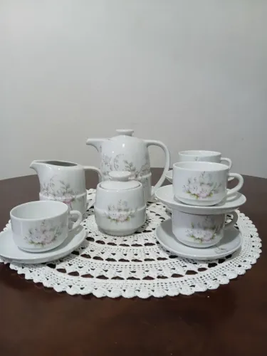 Jogo de chá antigo de porcelana