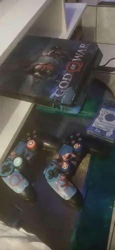 Ps4 slim, destravado