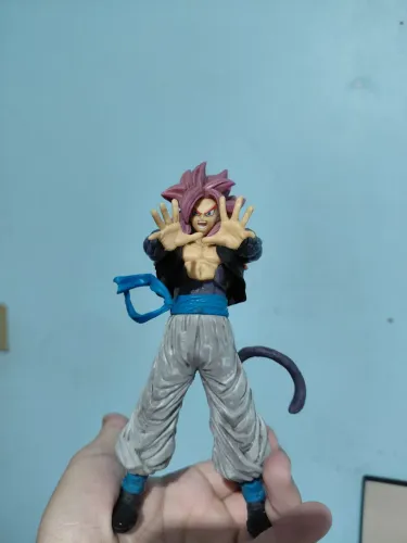 Estatua/Figure Gogeta SSJ4 Pirata
