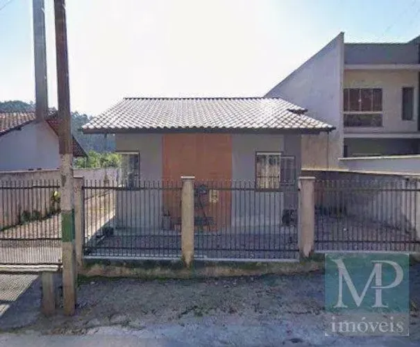 Casa com 2 dormitórios à venda, 70 m² por R$ 500.000 - Bateas - Brusque/SC