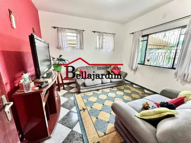Casa para Alugar com 4 dormitórios , 1 suíte no Bairro Vila Junqueira, Santo André/SP.