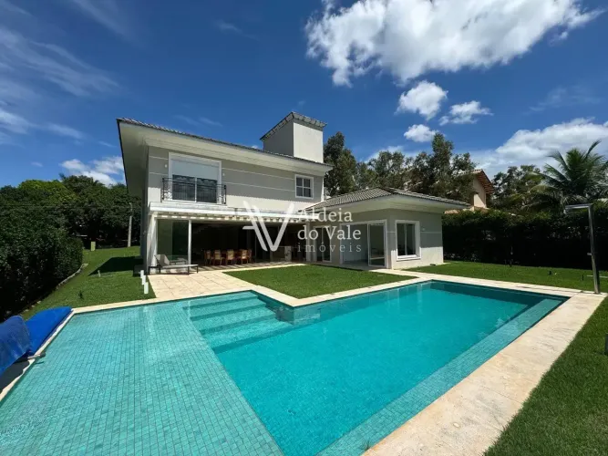 Aldeia do Vale | Casa 4 Suítes | Suíte no Térreo | Energia Solar | Armários Terra