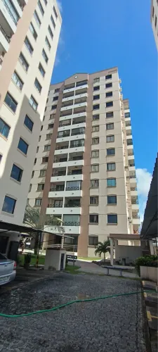 Apartamento à Venda no Condomínio Villagio de Roma