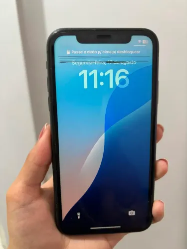 iPhone 11