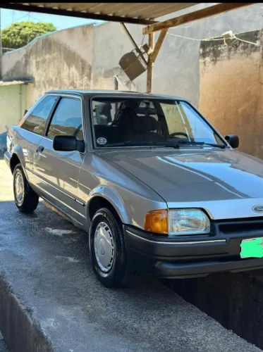 Ford Escort GL 1.6i / 1.6 1989