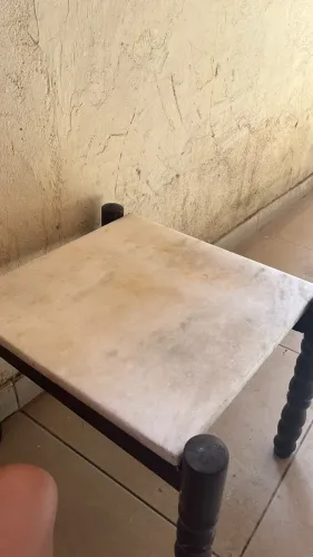 Mesinha de Mármore