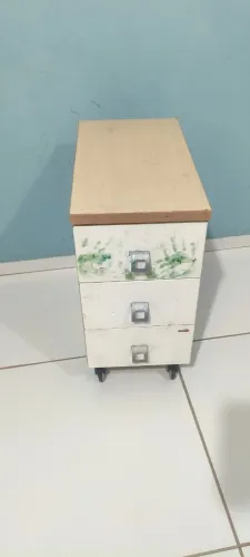 móvel de cabeceira