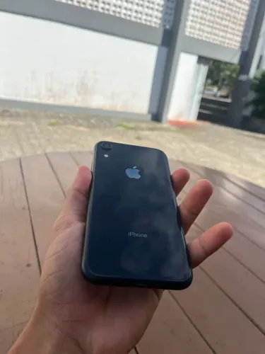 iPhone XR
