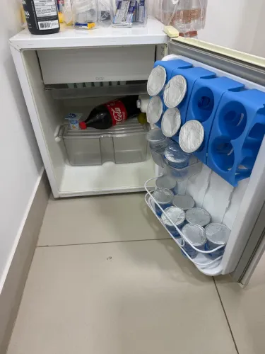 Frigobar consul 80 litros