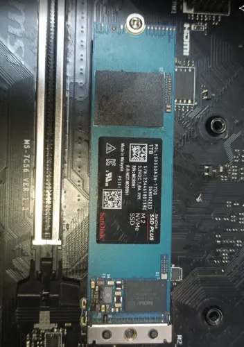 SSD NVME 1tb SanDisk Plus