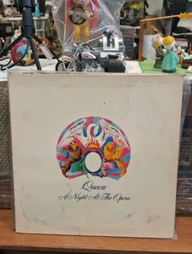 Lp Queen a night at the opera