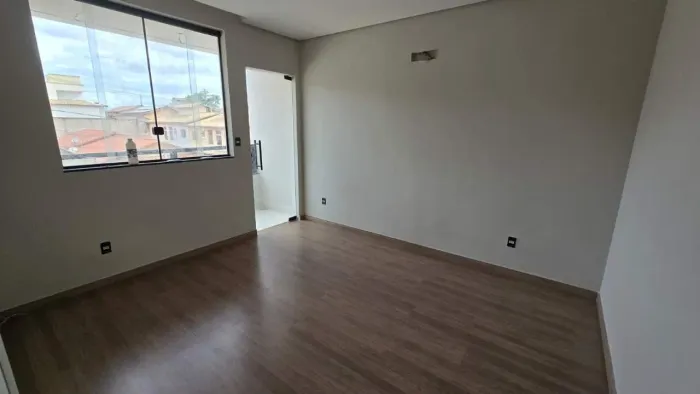 Casa à venda, 3 quartos, 1 suíte, 4 vagas, Canaã - Belo Horizonte/MG