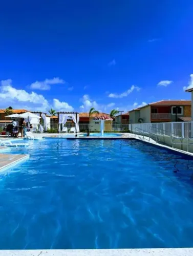 Apartamento em condomínio club