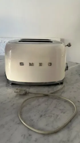 TORRADEIRA SMEG BRANCA 110v