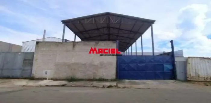 Galpão Comercial à Venda em Pindamonhangaba | 500 m² Construídos | Oportunidade Única por 