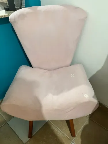 Poltrona rosa-claro - estilo retrô