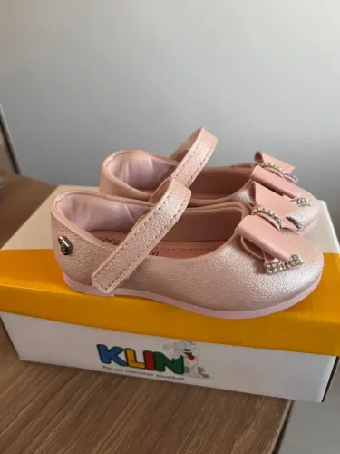 Sapatilha Klin rosa perolado tamanho 20