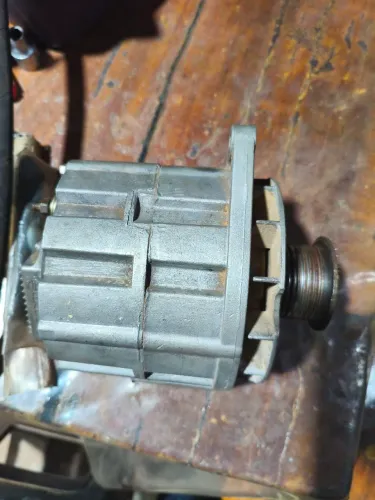 Alternador motor x10 original MWM