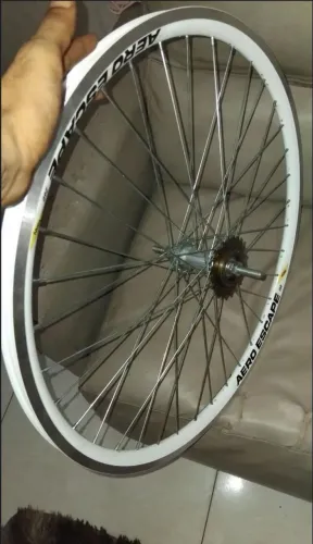 Roda aero traseira vzan escape aro 26
