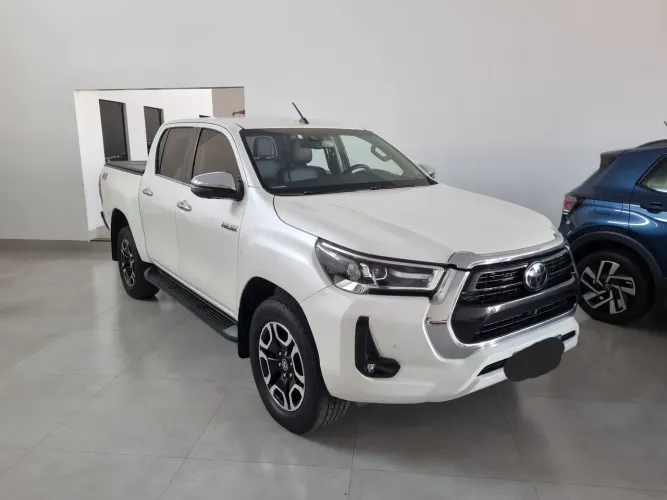 Toyota Hilux CD SRX 4X4 2.8 TDI 16V Diesel Aut. 2022