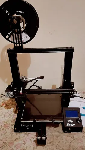 Impressora 3d nova na caixa
