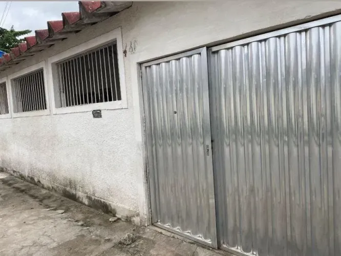 Casa á venda 3 quartos no bairro Jardim da Viga, próximo ao mercado royal
