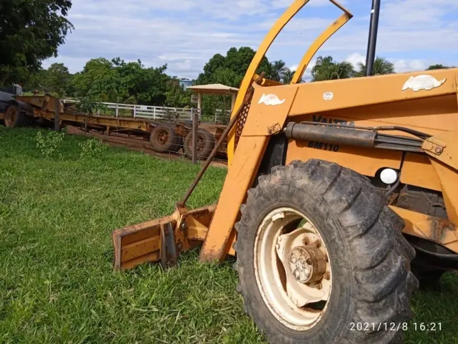 Trator BM 110 ano 2009