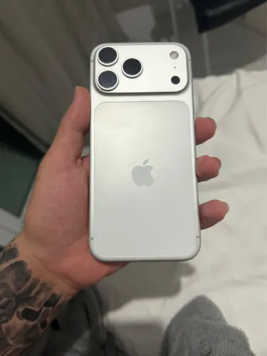 IPHONE 17 PRO MAX SILVER 256GB