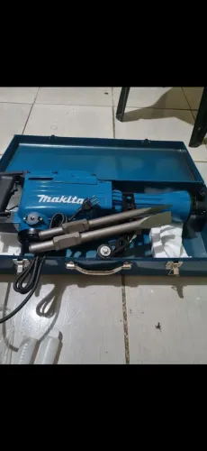 Vendo martelete marca Makita