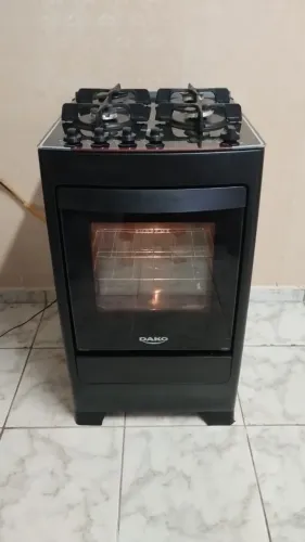 VENDO FOGÃO DE 4 BOCAS MESA DE VIDRO