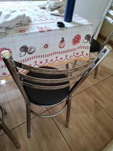 6 cadeiras de jantar