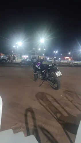 Vendo moto nova