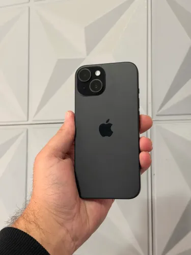 iPhone 15 preto 128 GB 98% Garantia Apple janeiro 2027