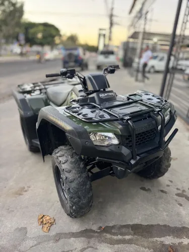Quadriciclo Honda 2025