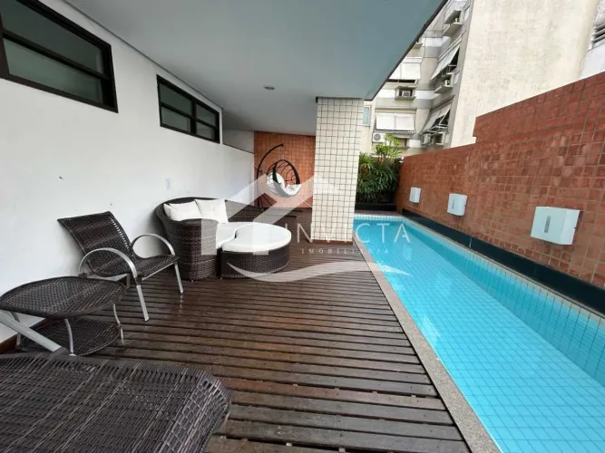 Excelente quarto e sala com varanda em Ipanema