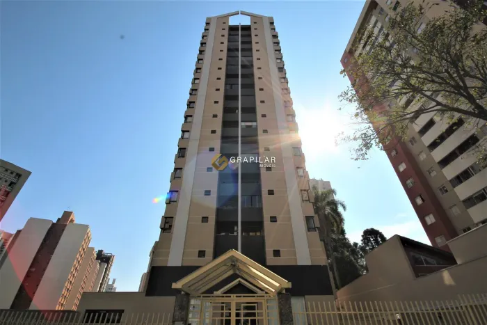 Apartamento à Venda no Cristo Rei - Curitiba/PR