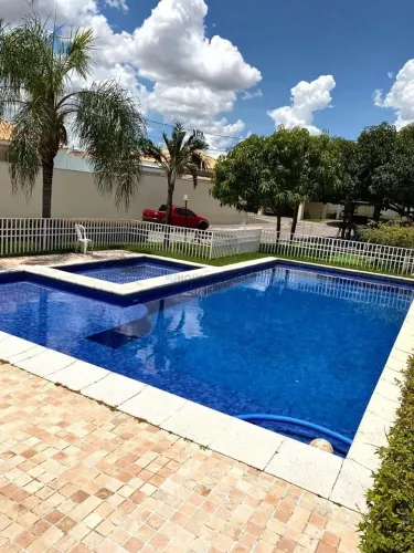 Linda Casa A Venda No Condomínio Breeze Housing