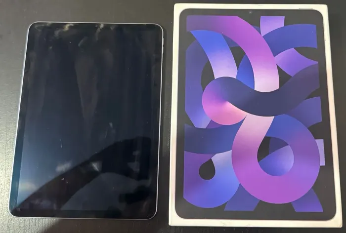 Apple iPad Air (5ª Geração) 10.9 Wi-fi 256 Gb Chip M1 - Roxo