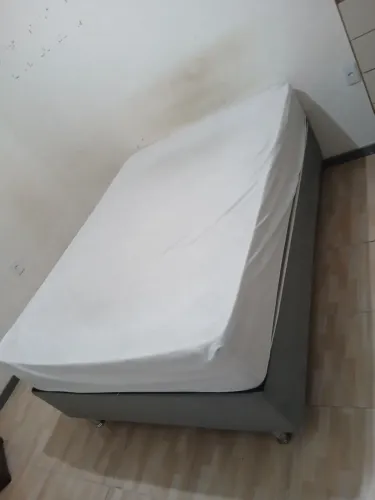 Vendo cama box mola sacada ta top