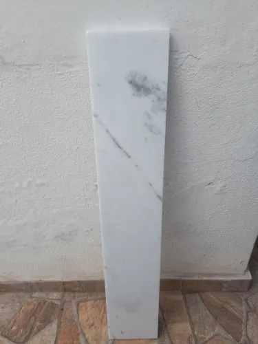 Soleira de mármores medida 92 X 16.5 mármore branco