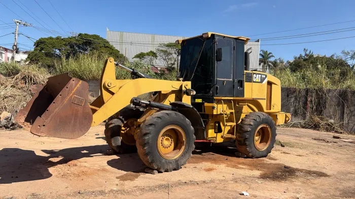 Pá Carreqadeira 924h