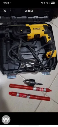Martelete  Dewalt 127v / 800 wats 