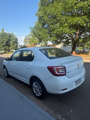 Renault Logan Expression Flex 1.6 16V 4P 2020
