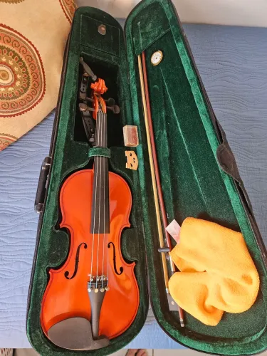Violino Michael 4/4 Pouco usado