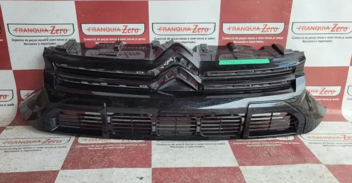 Grade Frontal C3 Aircross 2024/ faltando presilha 