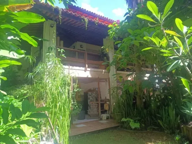 Casa para Venda no bairro Jardim Placaford, 4 Quartos 02 Suites